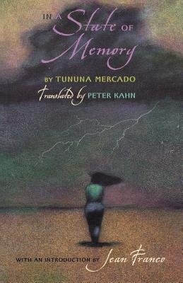 "En estado de memoria" by book cover of a woman walking alone in the middle of heavy winds, heading towards dark clouds of oncoming rain and lightening,