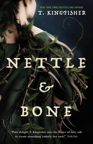A girl stands with her back to the camera. She is wearing an outfit made of nettle and bones.