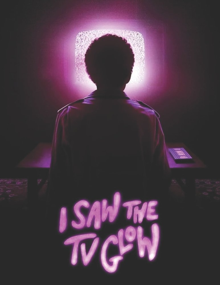 I Saw the TV Glow a book by Curtis Evey - Bookshop.org US